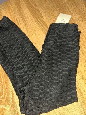 Legging fille neuf avec étiquette 4 ans