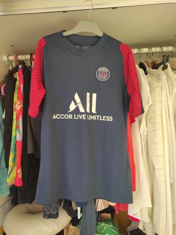 Tee shirt Nike en 12 ans