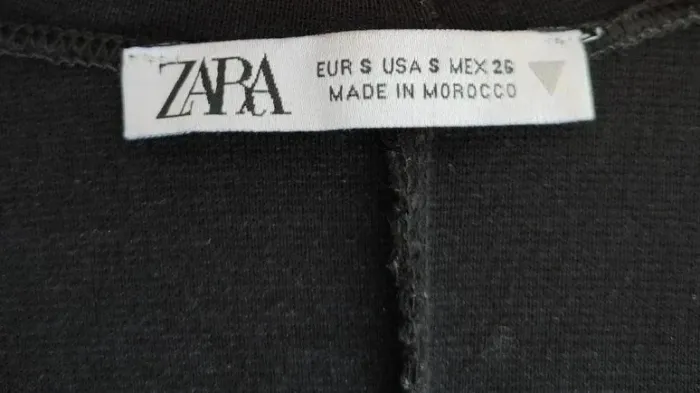 Robe noire manches courtes - Zara - taille S - photo numéro 3