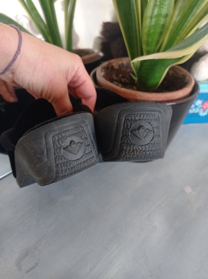 Chaussons en velours noir 38 - photo numéro 5