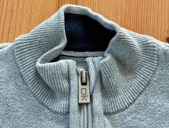 Gilet gris « Okaidi » - photo numéro 2