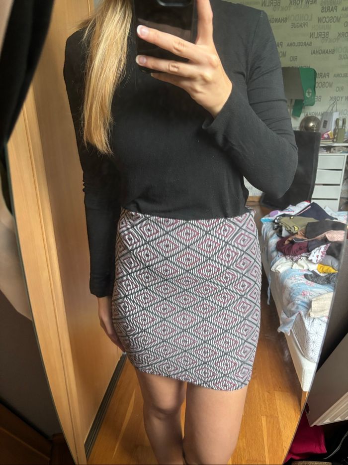 jupe à motif zara taille S