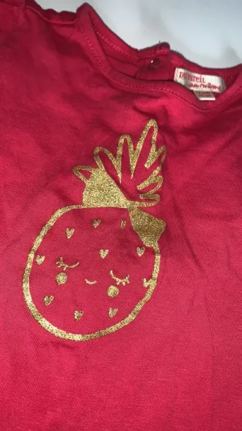 T shirt rose motif ananas