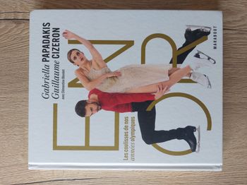 Livre partinage artistique "En or" Gabriella Papadakis Guillaume Cizeron