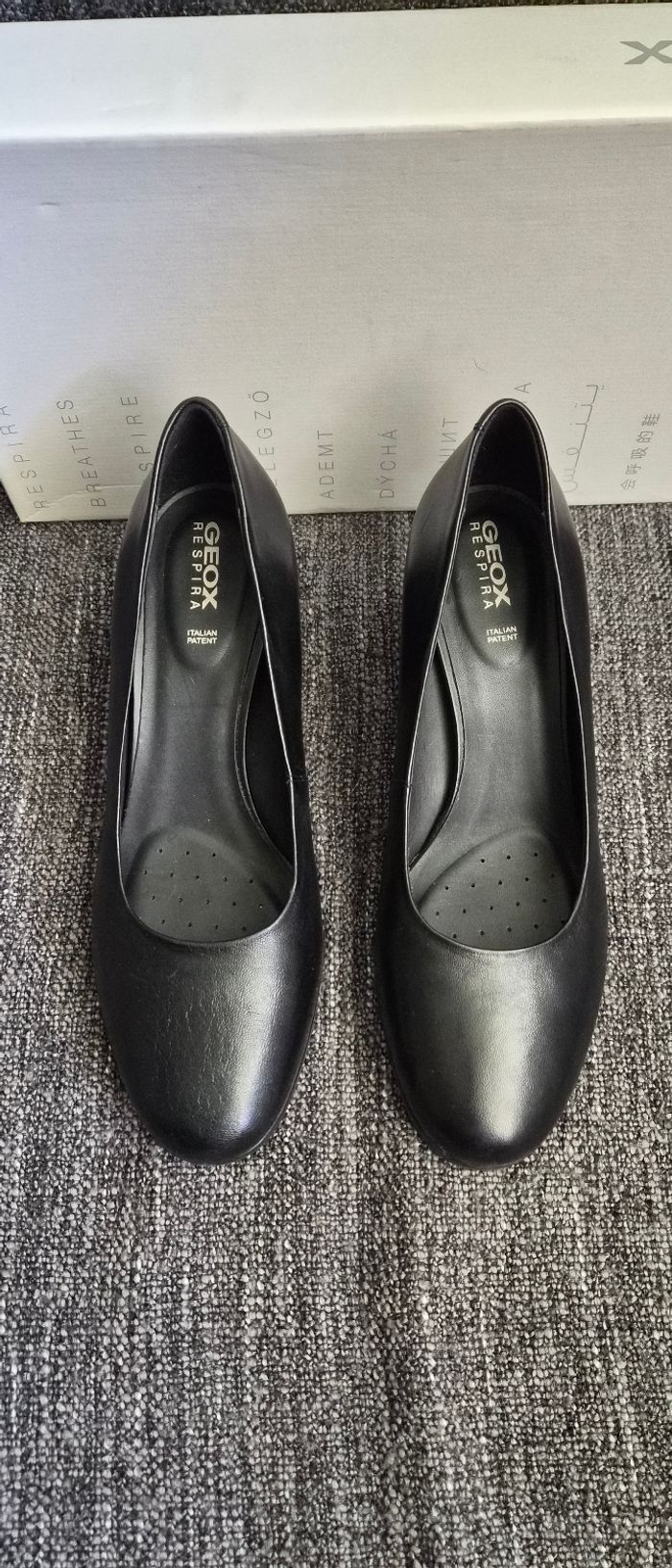 Chaussures à talon femme GEOX noire en 38½ - photo numéro 2