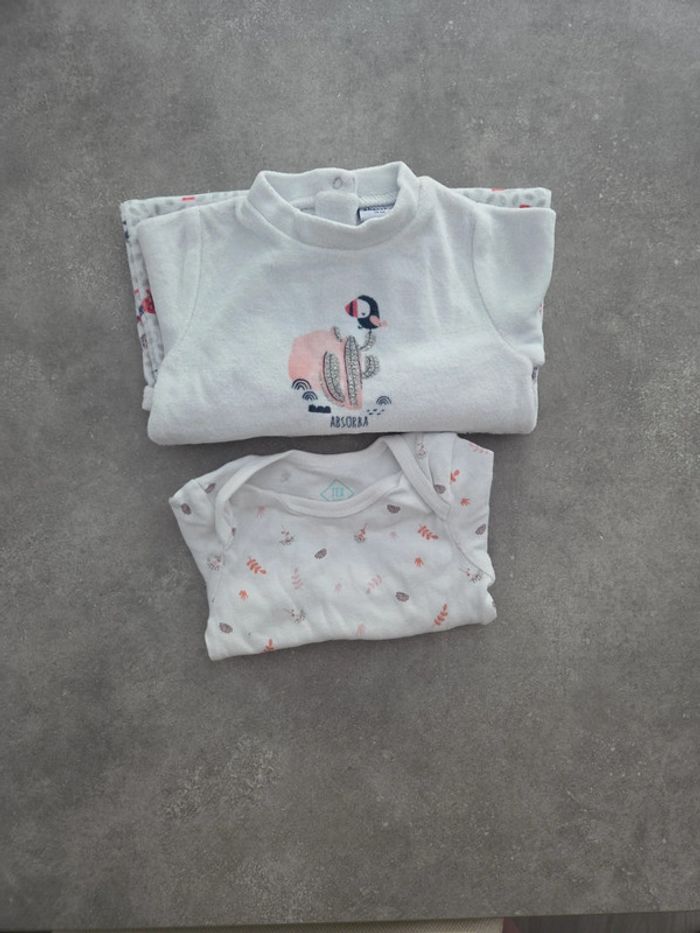 Lot bébé fille grenouillère velours motifs body manche longue blanc T12mois TBE absorba tex