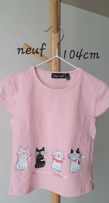 T shirt neuf, jamais porté