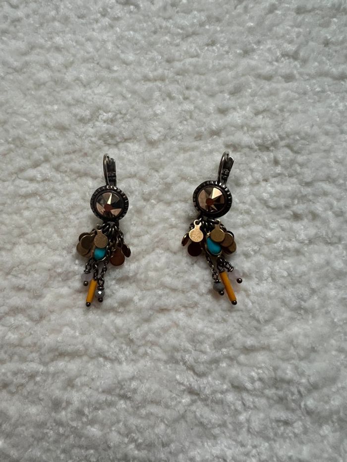 Boucles d’oreilles pendantes