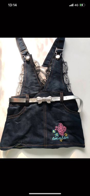 Robe en jean et dentelles