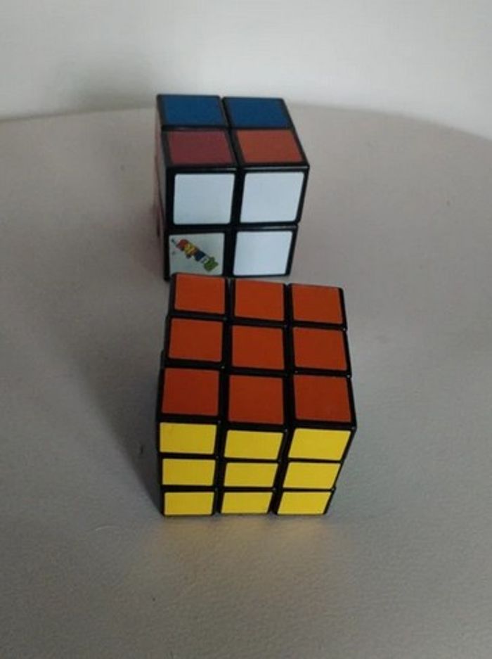 Lot 2 Rubicubes + balles rebondissantes + Domino - photo numéro 2