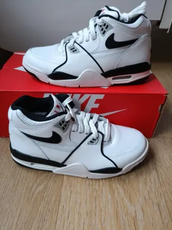 Baskets montantes sneakers Nike air flight