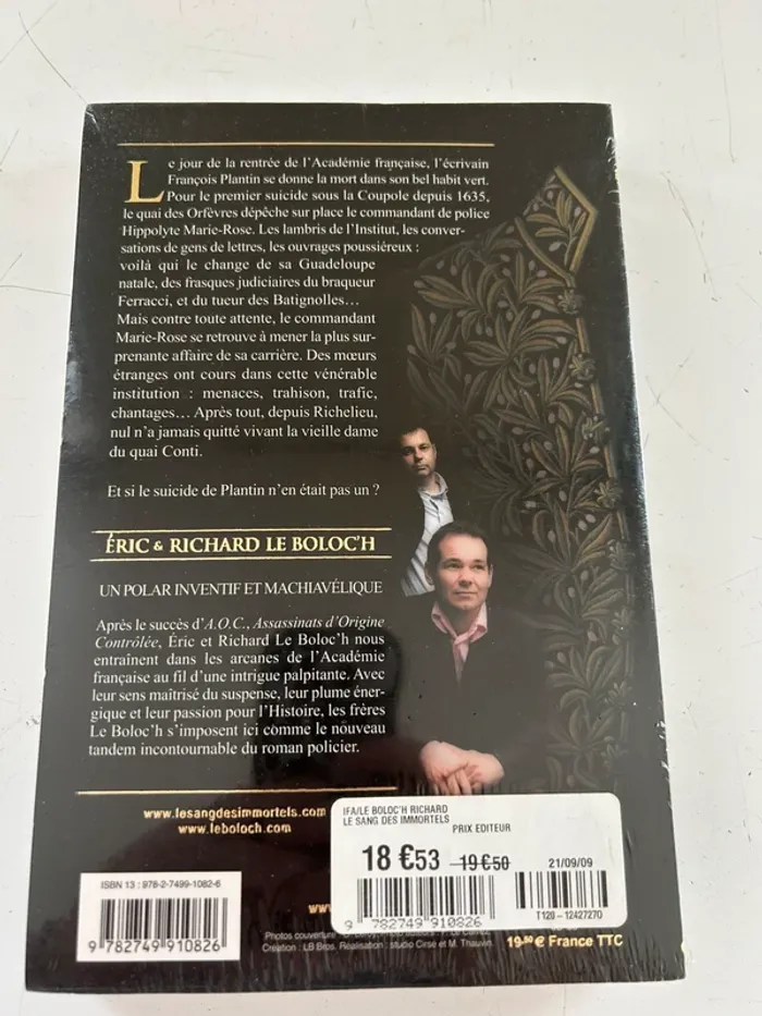 Livre le sang des immortels, meurtre sous la coupole - photo numéro 2