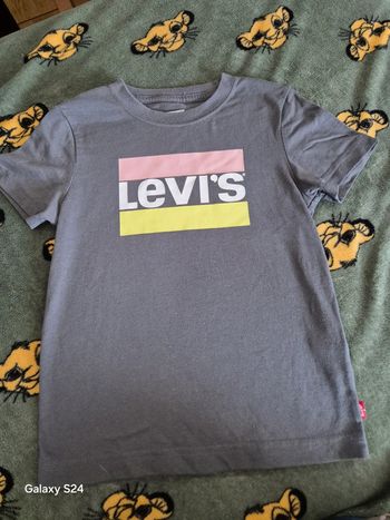 T-shirt Levi's