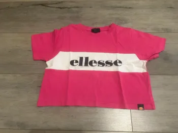 Tee-shirt court Ellesse 10 11 ans TBE