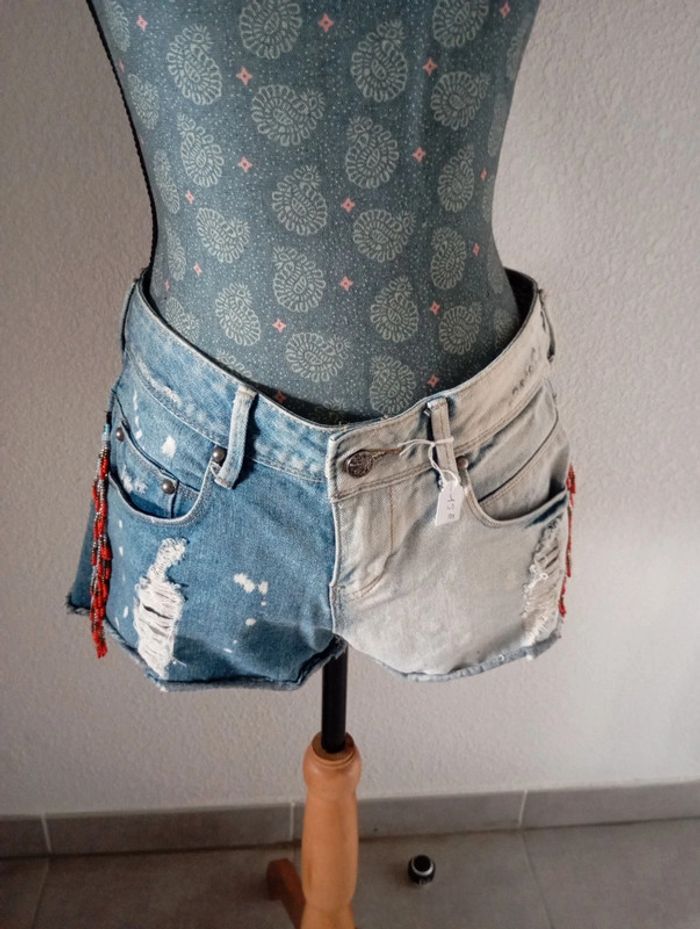 Short jean