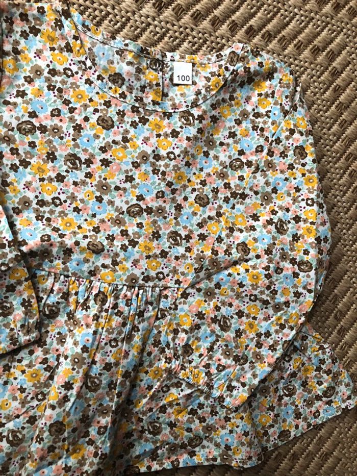 Blouse taille 100 - photo numéro 4