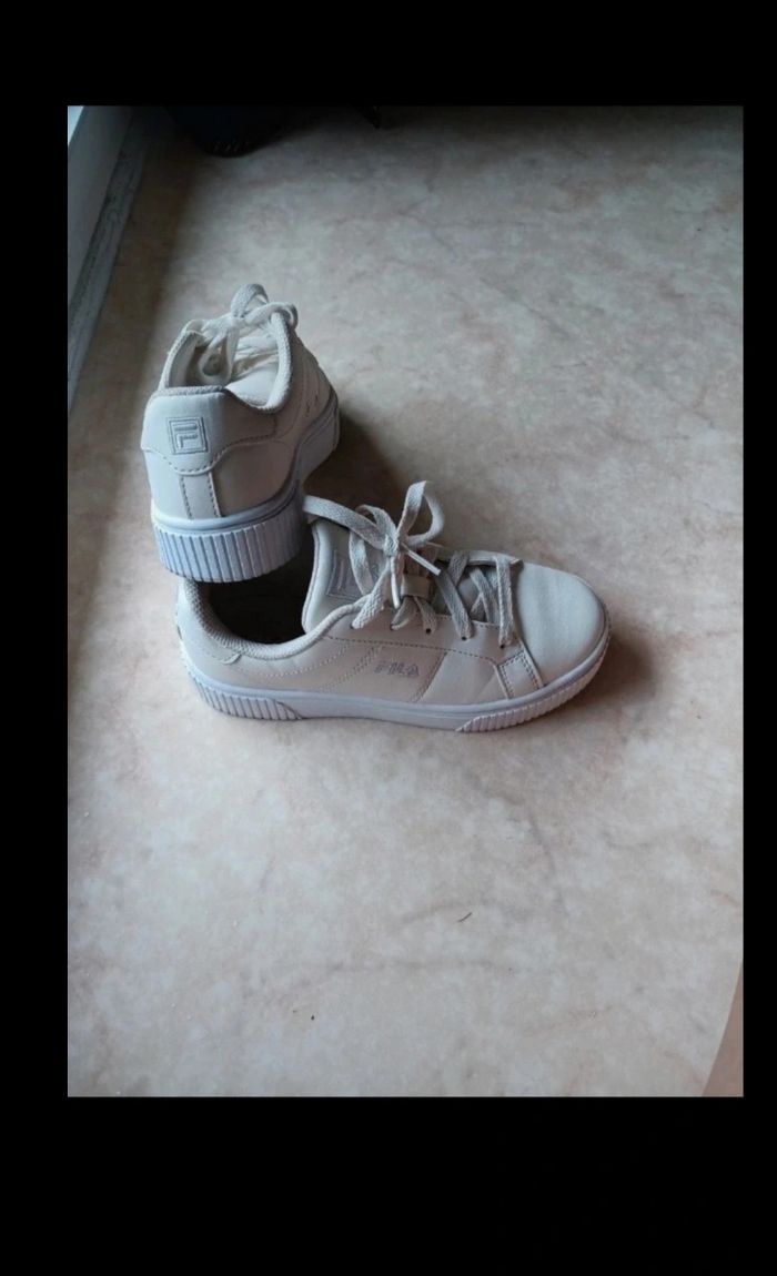 Basket fille Fila blanc cassé beige 33 - photo numéro 2