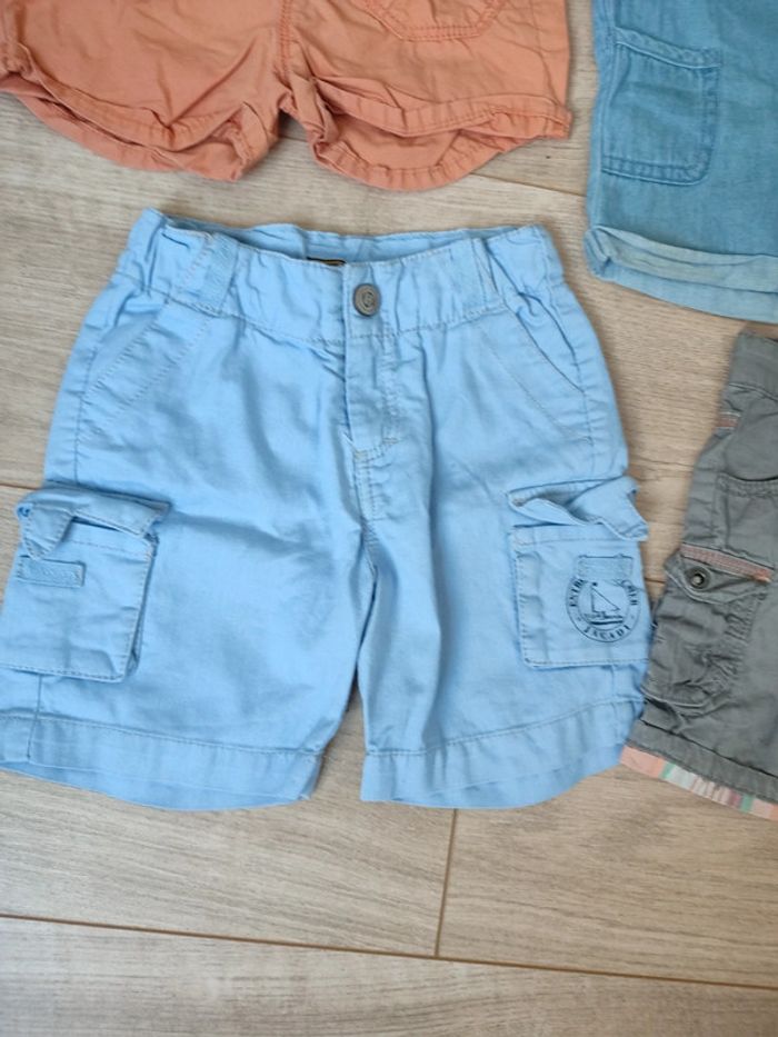 Lot 4 shorts 12 mois - photo numéro 2
