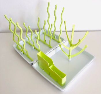 Égouttoir a biberon pliable