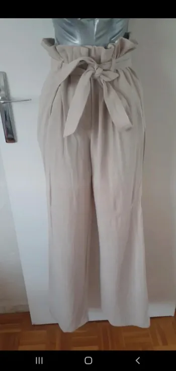 Pantalon classique leger ceinture à la taille