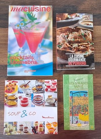 Livres de recettes boissons, cocktails, soupes, salades, cuisine du Périgord
