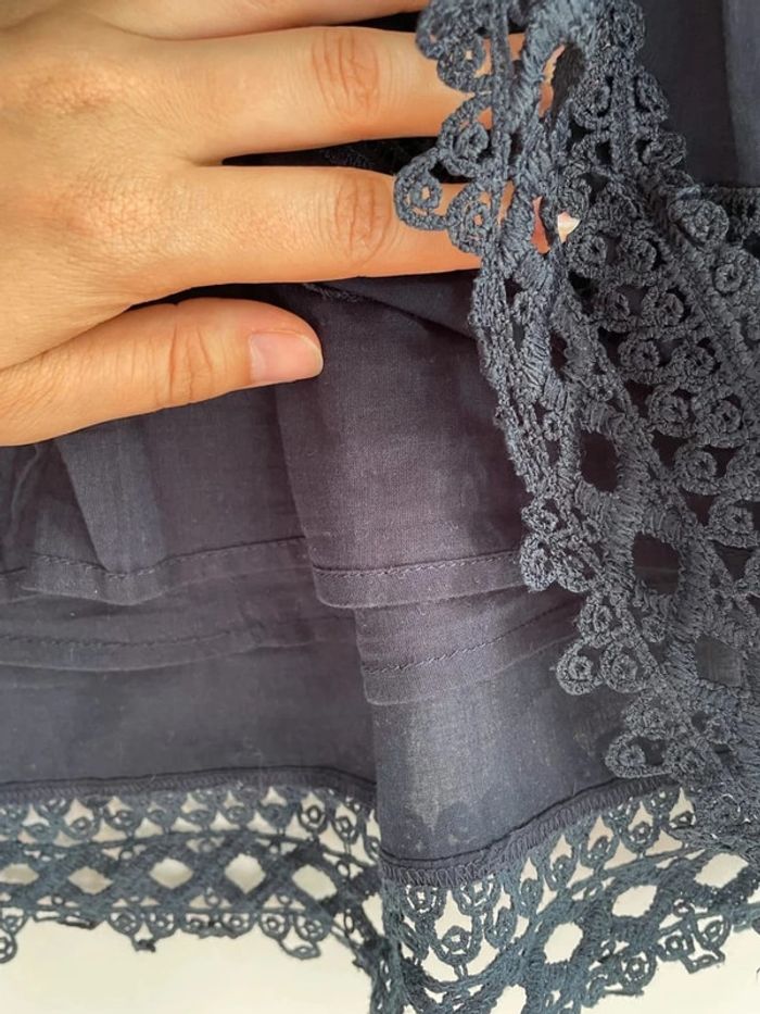 Robe bleu marine Bérénice à broderies et dentelle – Taille 38 - photo numéro 6
