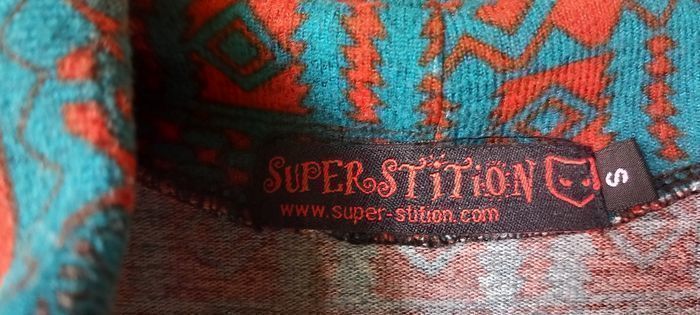 Belle robe colorée Superstition 🐱 - photo numéro 4