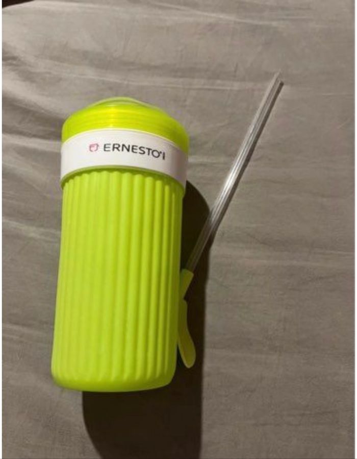 Machine à glace pilée verte avec statule Ernesto