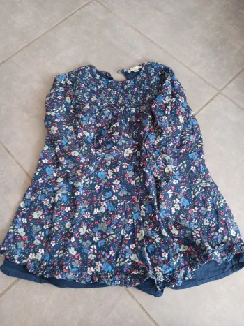Robe 4 ans