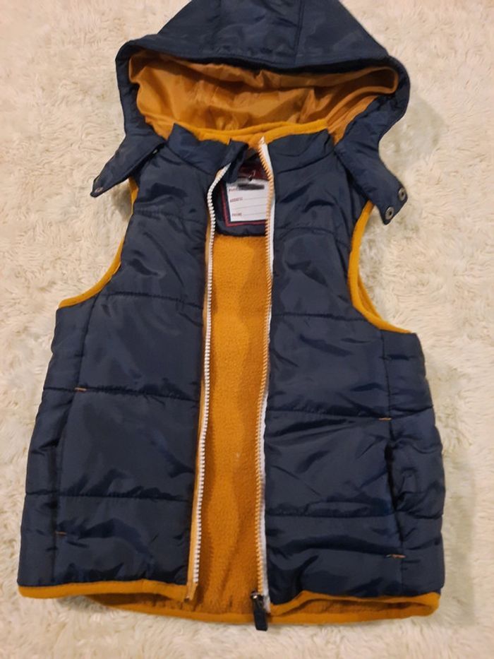 Veste sans manches 5 ans - photo numéro 2