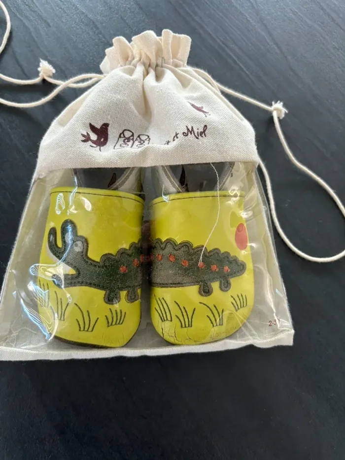 Chaussons lait et miel taille 24/25 - photo numéro 3