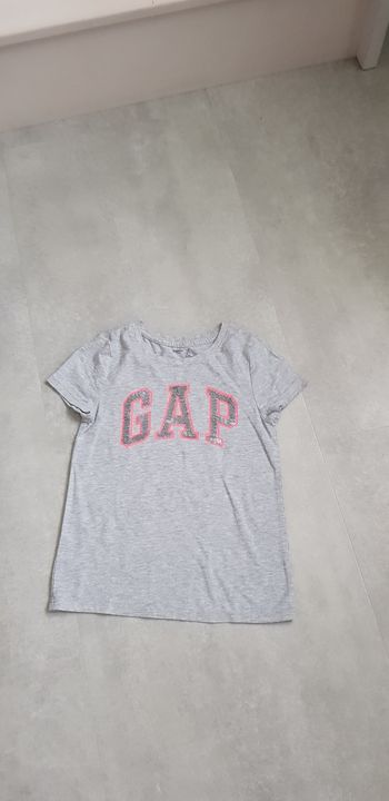Tee shirt gap 6/7 ans