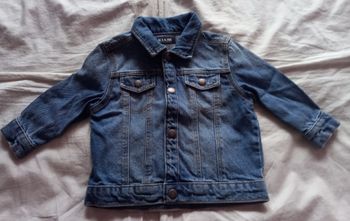 Veste Kiabi taille 18 mois