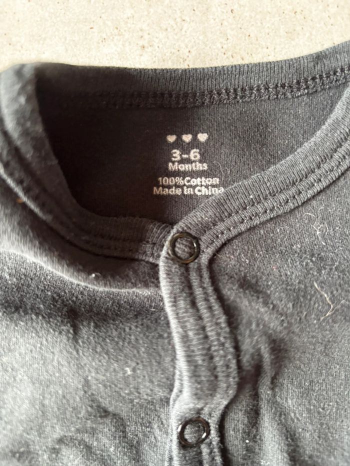 Lot grenouillère été - photo numéro 3