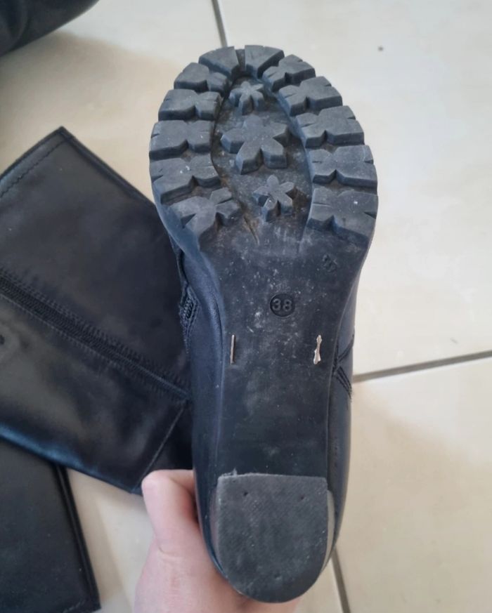 Bottes à talons - photo numéro 3