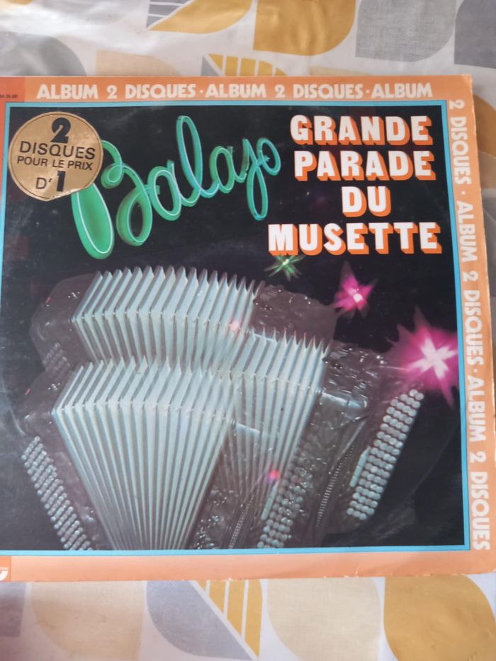 2 33T grande parade du musette