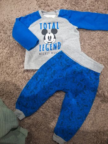 Ensemble disney 6/12 mois