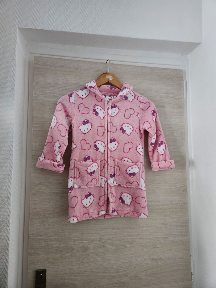 Robe de chambre Hello kitty taille 4 ans