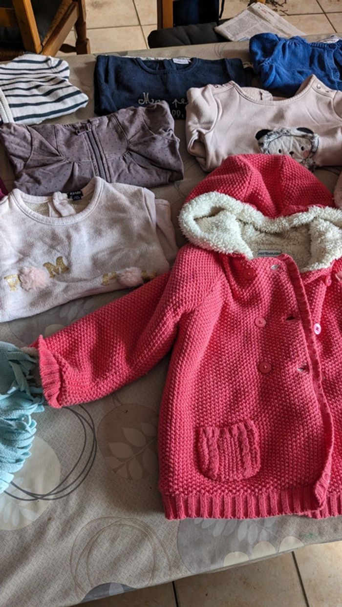 11 pulls/gilets - photo numéro 4