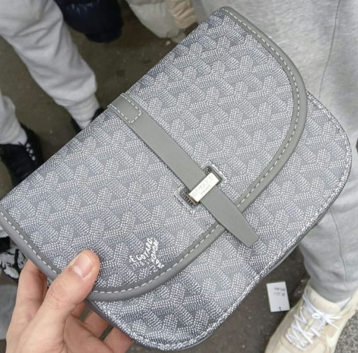 Sacoche goyard