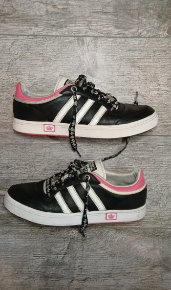 Basket femme Adidas Respect Me 39.5
