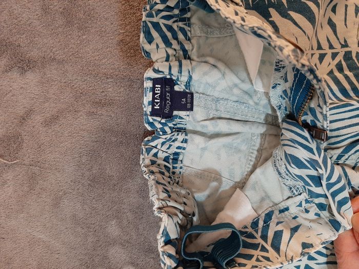 Bermuda blanc et bleu 5ans - photo numéro 3