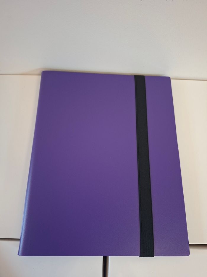 Album violet de rangement pour 360 cartes pokemon / lorcana de qualité premium