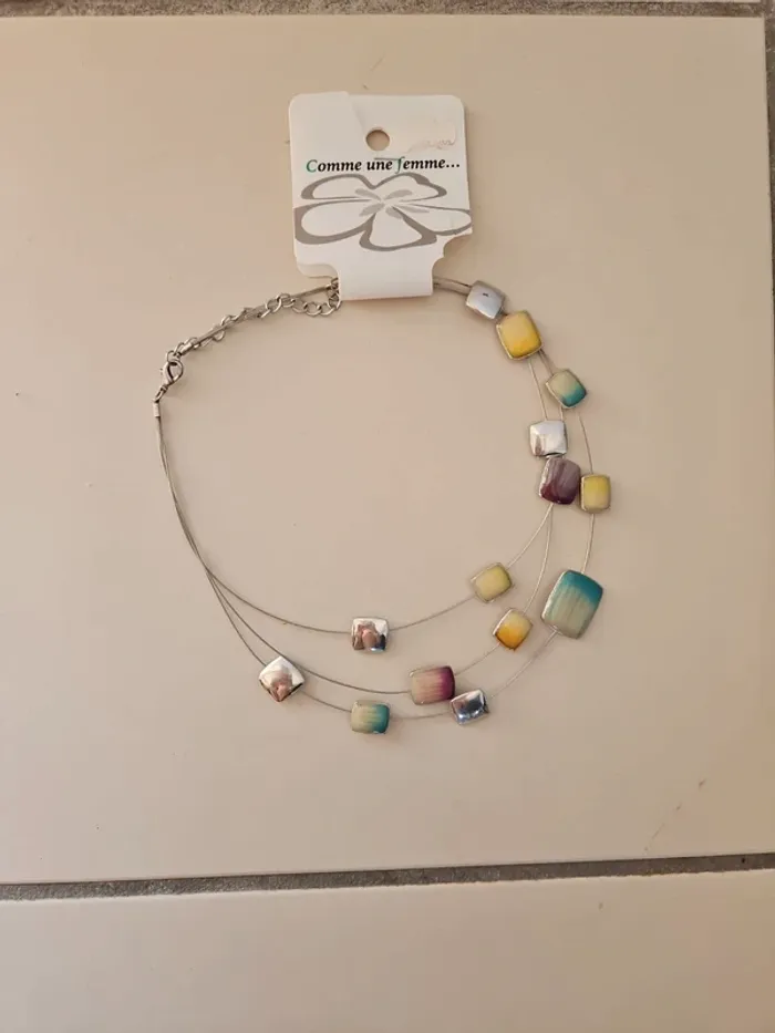 Collier - photo numéro 2
