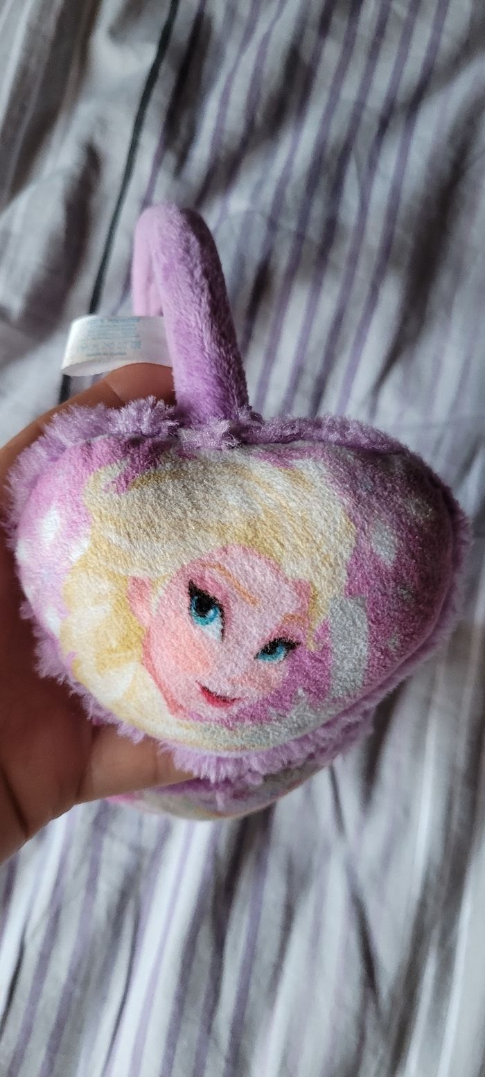 Cache oreilles - photo numéro 4