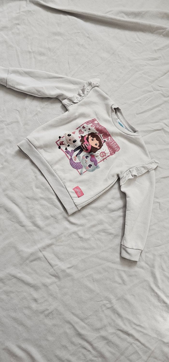 Pull enfant taille 4-5 ans de la marque Gabby's Dollhouse - photo numéro 3