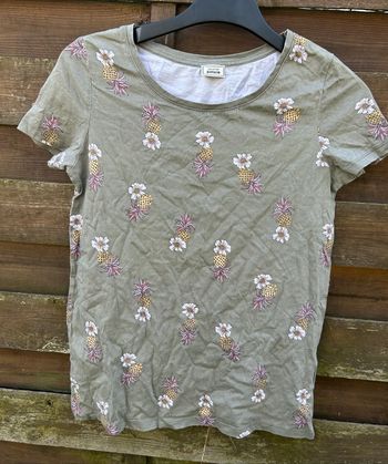 T-shirt kaki
