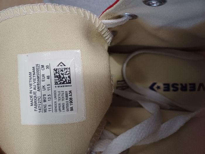 Basket converse neuve toile montante Pointure 46 rouge - photo numéro 9