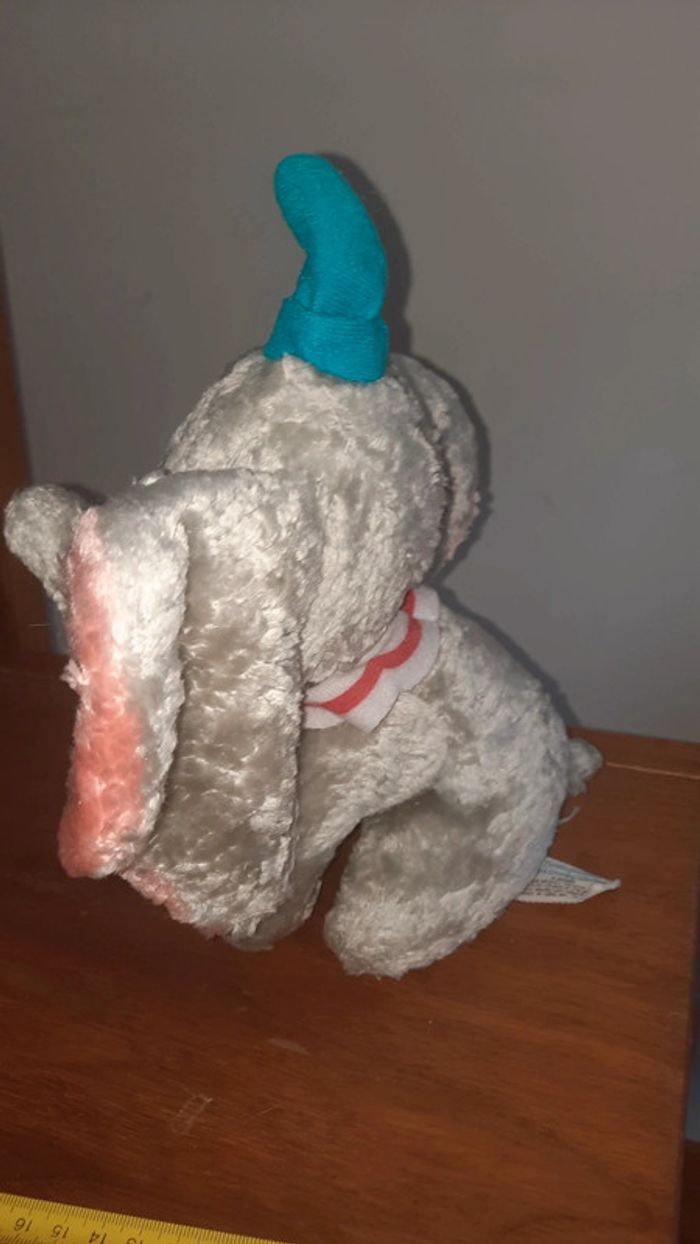 Peluche Dumbo - photo numéro 2
