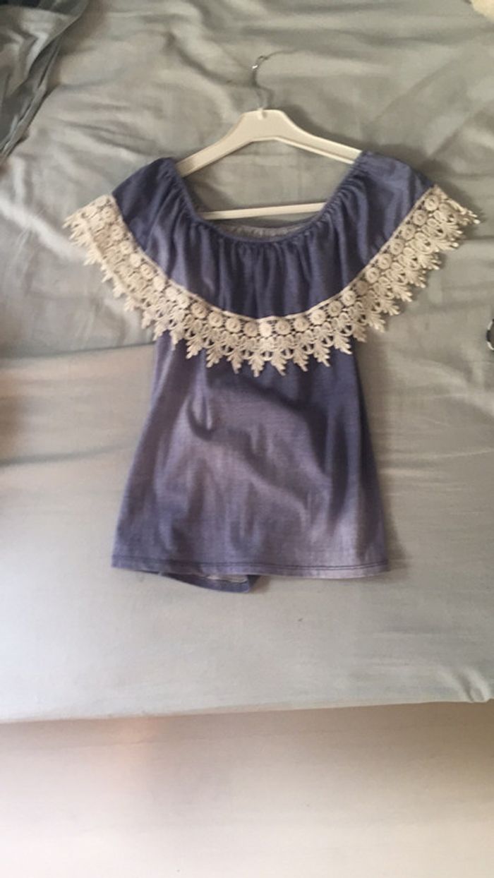 Haut épaules dénudées